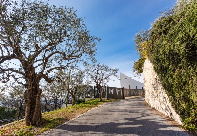 Вилла на Nice - VILLA EDEN By Riviera Holiday Homes Вилла на Nice - VILLA EDEN By Riviera Holiday Homes