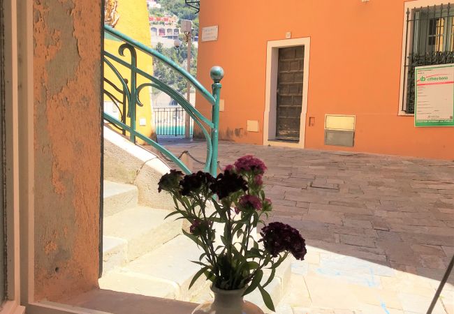 Апартаменты на Villefranche-sur-Mer - LA FONTAINE 2 AP4355 By Riviera Holiday Homes Апартаменты на Villefranche-sur-Mer - LA FONTAINE 2 AP4355 By Riviera Holiday Homes