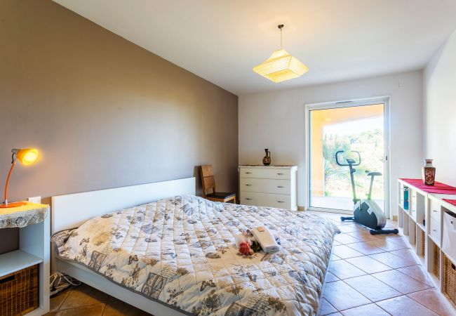 Вилла на Golfe Juan - VILLA PARADISIO VI4351 By Riviera Holiday Homes Вилла на Golfe Juan - VILLA PARADISIO VI4351 By Riviera Holiday Homes