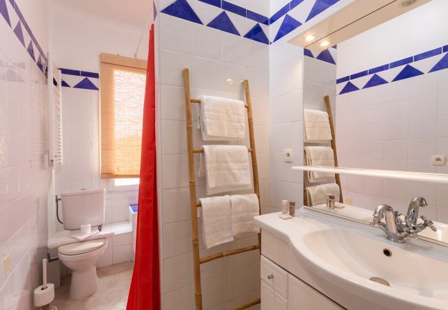 Квартира-студия на Nice - URBAN AP4346 By Riviera Holiday Homes  Квартира-студия на Nice - URBAN AP4346 By Riviera Holiday Homes