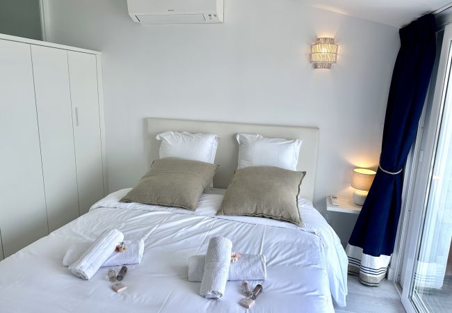 Апартаменты на Villefranche-sur-Mer - MAISON BLEUE AP4362 By Riviera Holiday Homes Апартаменты на Villefranche-sur-Mer - MAISON BLEUE AP4362 By Riviera Holiday Homes