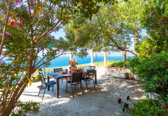 Вилла на Ницца / Nice - VILLA REVE D'AZUR BY Riviera Holiday Homes