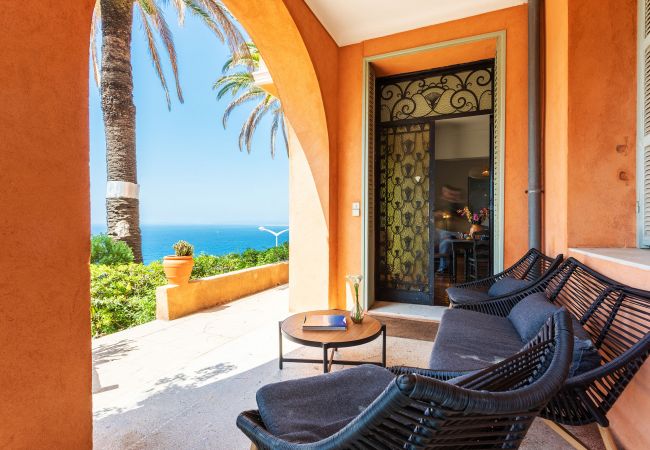 Вилла на Nice - VILLA REVE D'AZUR BY Riviera Holiday Homes Вилла на Nice - VILLA REVE D'AZUR BY Riviera Holiday Homes