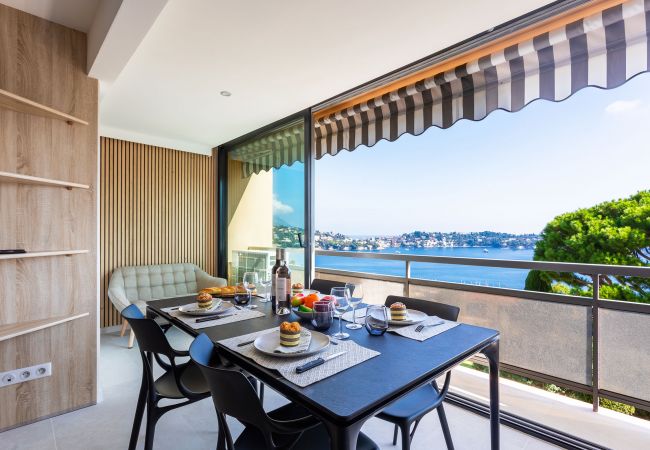 Апартаменты на Villefranche-sur-Mer - Agrianthe Palmiers AP4380 By Riviera Holiday Homes Апартаменты на Villefranche-sur-Mer - Agrianthe Palmiers AP4380 By Riviera Holiday Homes