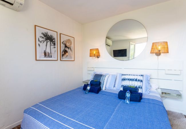 Вилла на Tourrettes-sur-Loup - VILLA DES PARFUMS VI4382 By Riviera Holiday Homes Вилла на Tourrettes-sur-Loup - VILLA DES PARFUMS VI4382 By Riviera Holiday Homes