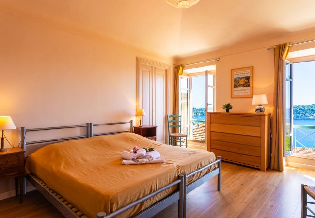 Вилла на Villefranche-sur-Mer -  VILLA CASA ALTA VI4383 By Riviera Holiday Homes Вилла на Villefranche-sur-Mer -  VILLA CASA ALTA VI4383 By Riviera Holiday Homes