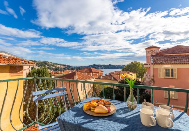 Апартаменты на Villefranche-sur-Mer -  LE PROVENÇAL AP4389 By Riviera Holiday Homes Апартаменты на Villefranche-sur-Mer -  LE PROVENÇAL AP4389 By Riviera Holiday Homes