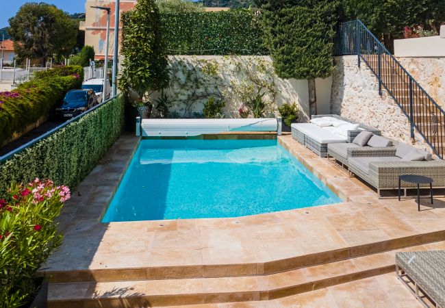 Вилла на Villefranche-sur-Mer - VILLA  BELLE VUE VI4394 By Riviera Holiday Homes Вилла на Villefranche-sur-Mer - VILLA  BELLE VUE VI4394 By Riviera Holiday Homes