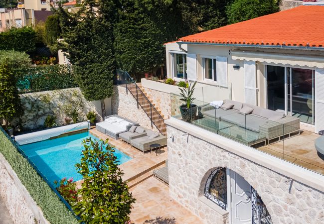 Вилла на Villefranche-sur-Mer - VILLA  BELLE VUE VI4394 By Riviera Holiday Homes Вилла на Villefranche-sur-Mer - VILLA  BELLE VUE VI4394 By Riviera Holiday Homes