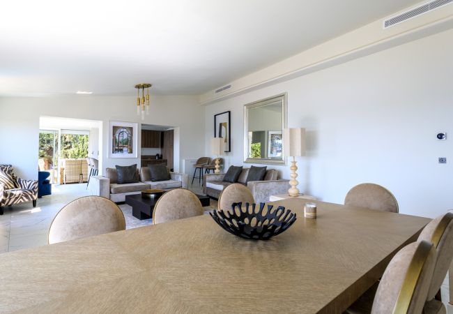 Вилла на Villefranche-sur-Mer - VILLA  BELLE VUE VI4394 By Riviera Holiday Homes Вилла на Villefranche-sur-Mer - VILLA  BELLE VUE VI4394 By Riviera Holiday Homes