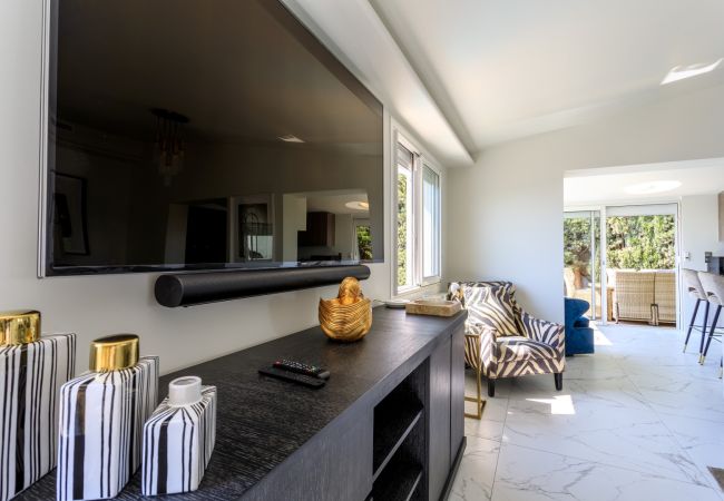 Вилла на Villefranche-sur-Mer - VILLA  BELLE VUE VI4394 By Riviera Holiday Homes Вилла на Villefranche-sur-Mer - VILLA  BELLE VUE VI4394 By Riviera Holiday Homes