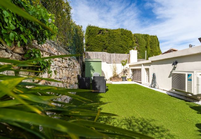 Вилла на Villefranche-sur-Mer - VILLA MARGUERITE VI 4406 By Riviera Holiday Homes Вилла на Villefranche-sur-Mer - VILLA MARGUERITE VI 4406 By Riviera Holiday Homes