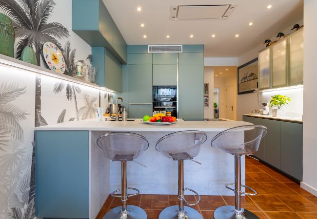 Апартаменты на Nice - LE LAFAYETTE AP4410 By Riviera Holiday Homes  Апартаменты на Nice - LE LAFAYETTE AP4410 By Riviera Holiday Homes