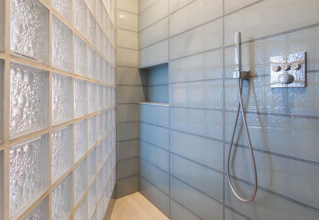 Вилла на Nice - Villa ADRIANA VI4411 By Riviera Holiday Homes Вилла на Nice - Villa ADRIANA VI4411 By Riviera Holiday Homes