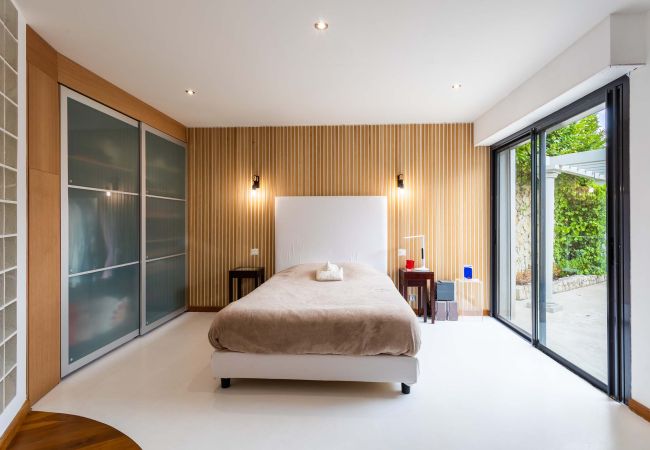 Вилла на Nice - Villa ADRIANA VI4411 By Riviera Holiday Homes Вилла на Nice - Villa ADRIANA VI4411 By Riviera Holiday Homes