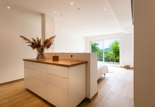 Вилла на Nice - VILLA NIDAZUR VI4413 By Riviera Holiday Homes Вилла на Nice - VILLA NIDAZUR VI4413 By Riviera Holiday Homes