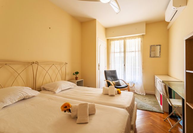 Апартаменты на Nice - LE CAPITOL 2 AP4421 By Riviera Holiday Homes Апартаменты на Nice - LE CAPITOL 2 AP4421 By Riviera Holiday Homes