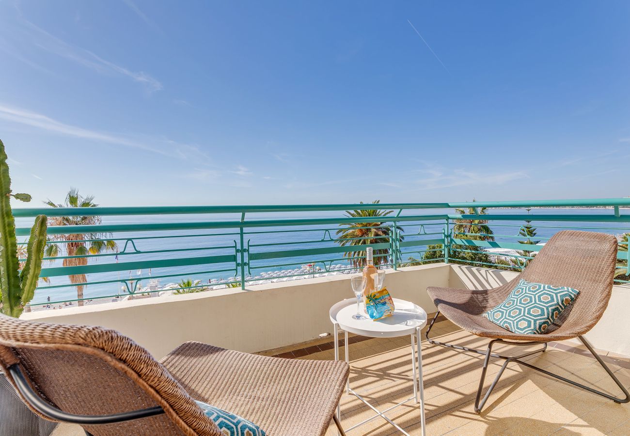 Апартаменты на Ницца / Nice - LE 3 PROMENADE AP4424 By Riviera Holiday Homes 