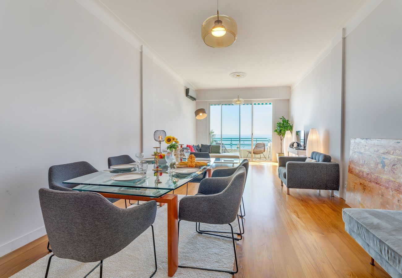 Апартаменты на Ницца / Nice - LE 3 PROMENADE AP4424 By Riviera Holiday Homes 