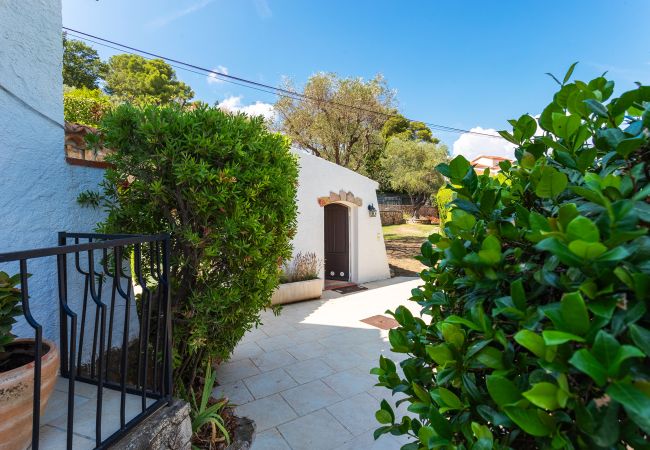 Вилла на Mougins - VILLA LA ROSERAIE VI4425 By Riviera Holiday Homes Вилла на Mougins - VILLA LA ROSERAIE VI4425 By Riviera Holiday Homes