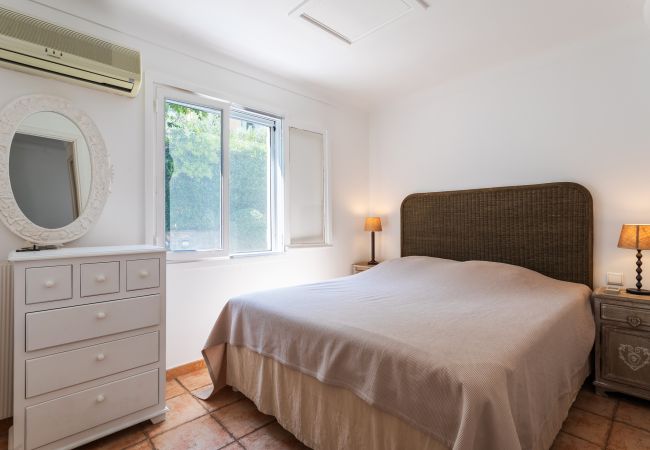 Вилла на Mougins - VILLA LA ROSERAIE VI4425 By Riviera Holiday Homes Вилла на Mougins - VILLA LA ROSERAIE VI4425 By Riviera Holiday Homes