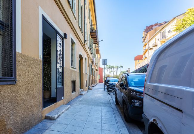 Апартаменты на Nice - PORT LYMPIA AP4429 By Riviera Holiday Homes  Апартаменты на Nice - PORT LYMPIA AP4429 By Riviera Holiday Homes