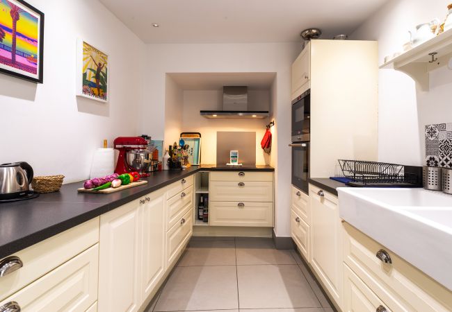 Вилла на Villefranche-sur-Mer - CASA ROSALIE VI4442 By Riviera Holiday Homes  Вилла на Villefranche-sur-Mer - CASA ROSALIE VI4442 By Riviera Holiday Homes