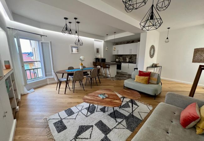 Апартаменты на Villefranche-sur-Mer - LARA AP4441 By Riviera Holiday Homes  Апартаменты на Villefranche-sur-Mer - LARA AP4441 By Riviera Holiday Homes