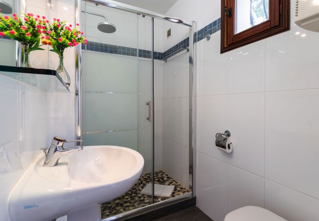 Вилла на Eze - LA SOLEILLADE VI4451 By Riviera Holiday Homes  Вилла на Eze - LA SOLEILLADE VI4451 By Riviera Holiday Homes