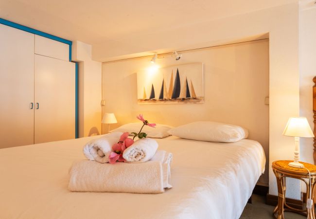 Квартира-студия на Villefranche-sur-Mer - MARINE AP4445 By Riviera Holiday Homes Квартира-студия на Villefranche-sur-Mer - MARINE AP4445 By Riviera Holiday Homes