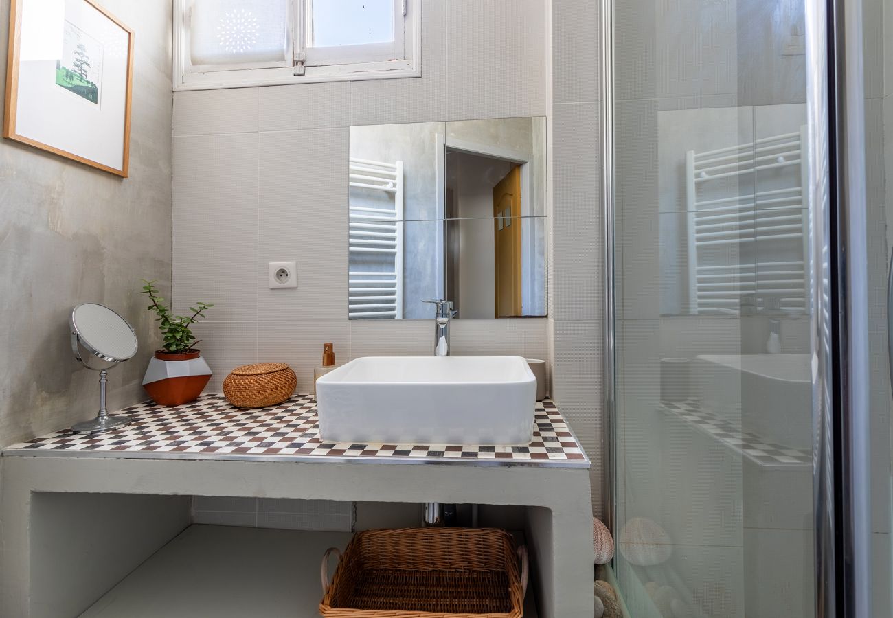 Апартаменты на Ницца / Nice - Les Orangers AP4458 by Riviera Holiday Homes
