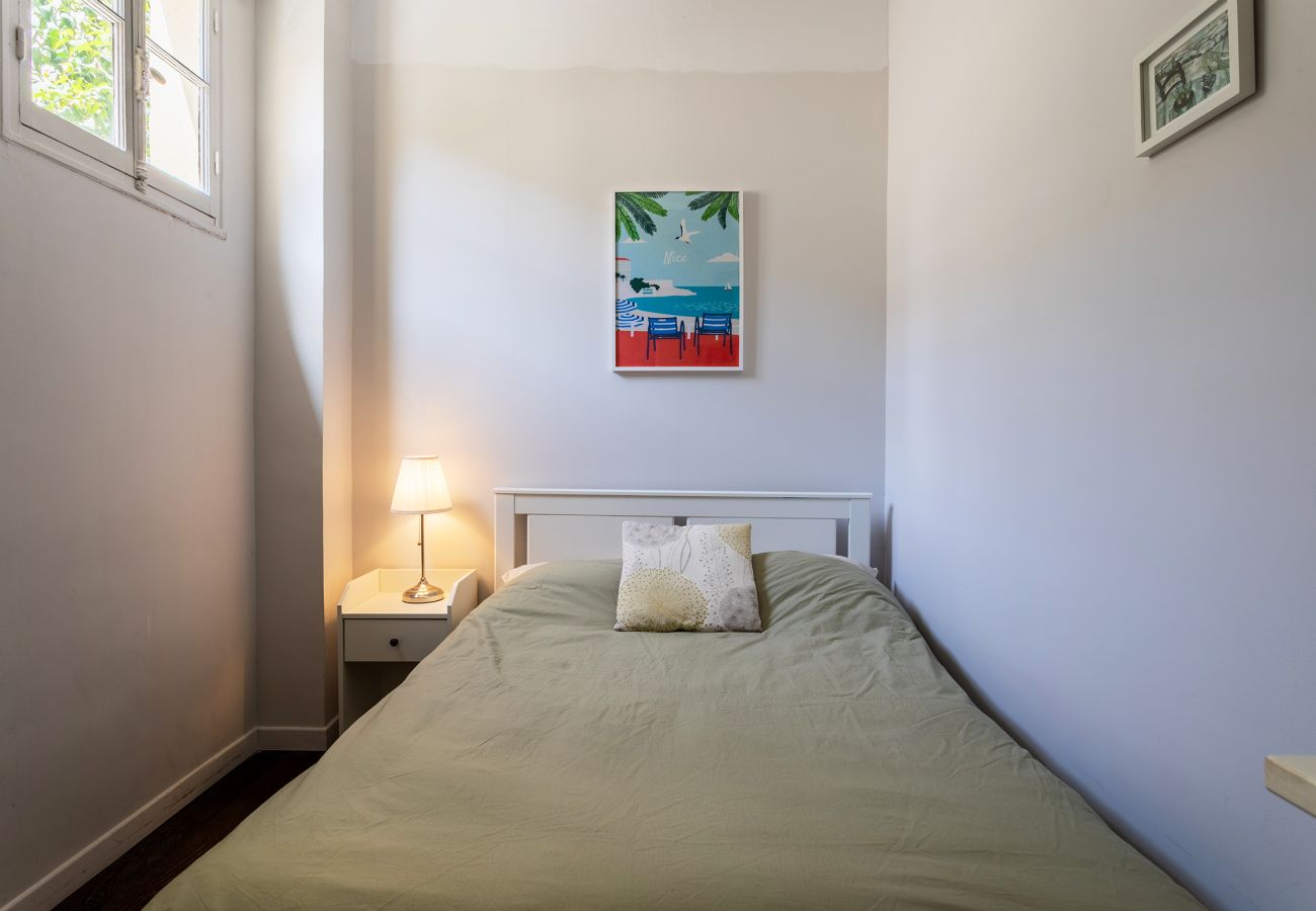Апартаменты на Ницца / Nice - Les Orangers AP4458 by Riviera Holiday Homes
