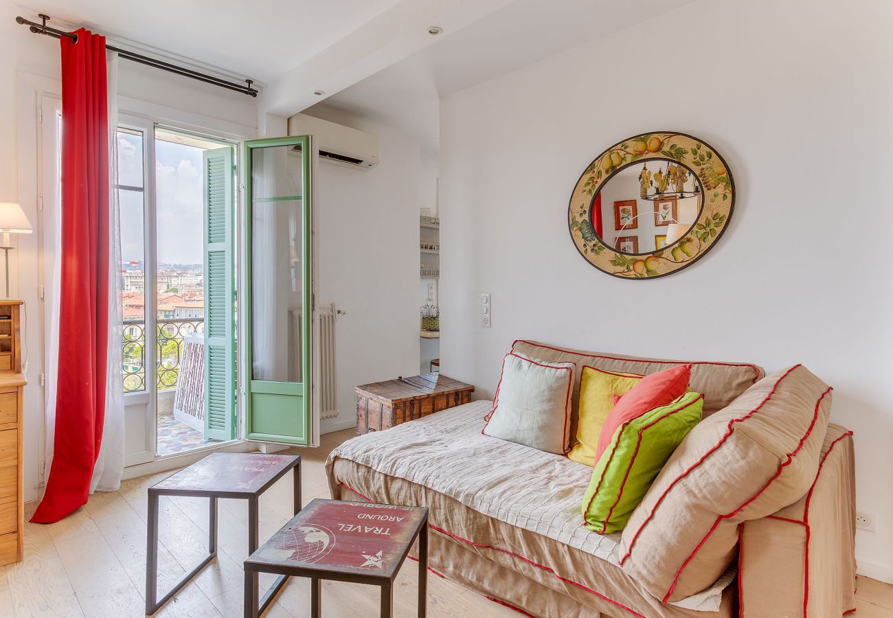 Апартаменты на Ницца / Nice - LE PAIROLIERE AP4461 by Riviera Holiday Homes