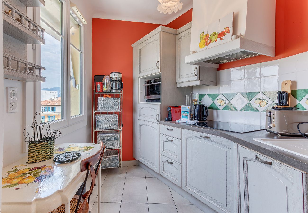 Апартаменты на Ницца / Nice - LE PAIROLIERE AP4461 by Riviera Holiday Homes