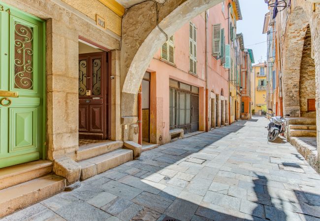 Апартаменты на Villefranche-sur-Mer - EDEN VIEW AP4469 by Riviera Holiday Homes Апартаменты на Villefranche-sur-Mer - EDEN VIEW AP4469 by Riviera Holiday Homes