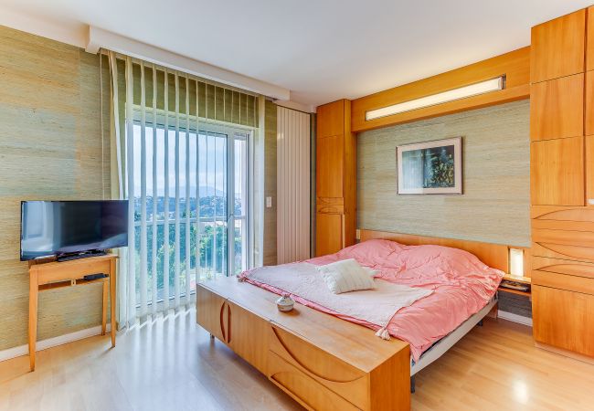 Вилла на Nice - VILLA DYONIS VI4439 by Riviera Holiday Homes Вилла на Nice - VILLA DYONIS VI4439 by Riviera Holiday Homes