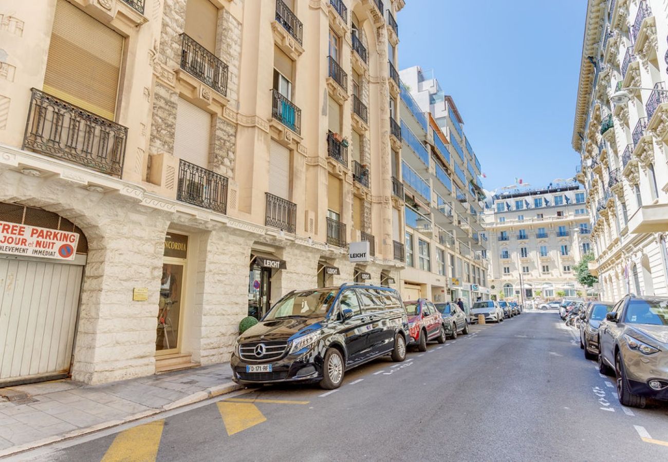 Апартаменты на Ницца / Nice - LE CONCORDIA AP4478 by RIVIERA HOLIDAY HOMES