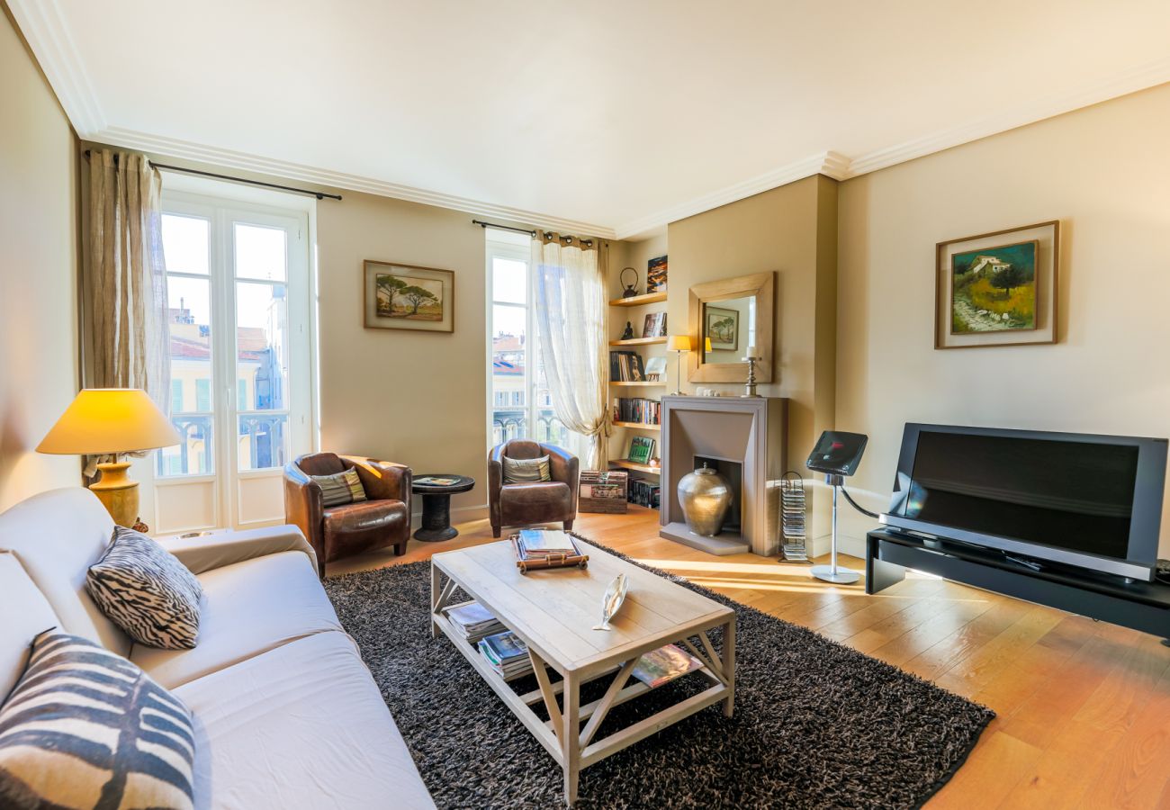 Апартаменты на Ницца / Nice - VUE MAGENTA AP4484 by Riviera Holiday Homes 