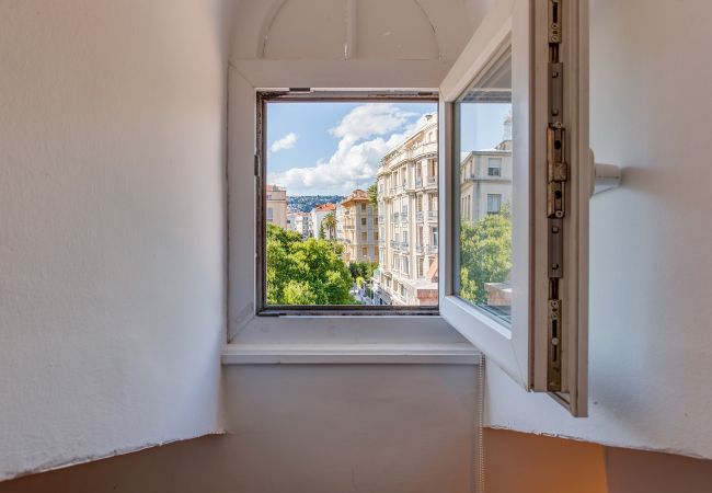 Апартаменты на Nice - ATTIC URBAN AP4485 by Riviera Holiday Homes  Апартаменты на Nice - ATTIC URBAN AP4485 by Riviera Holiday Homes