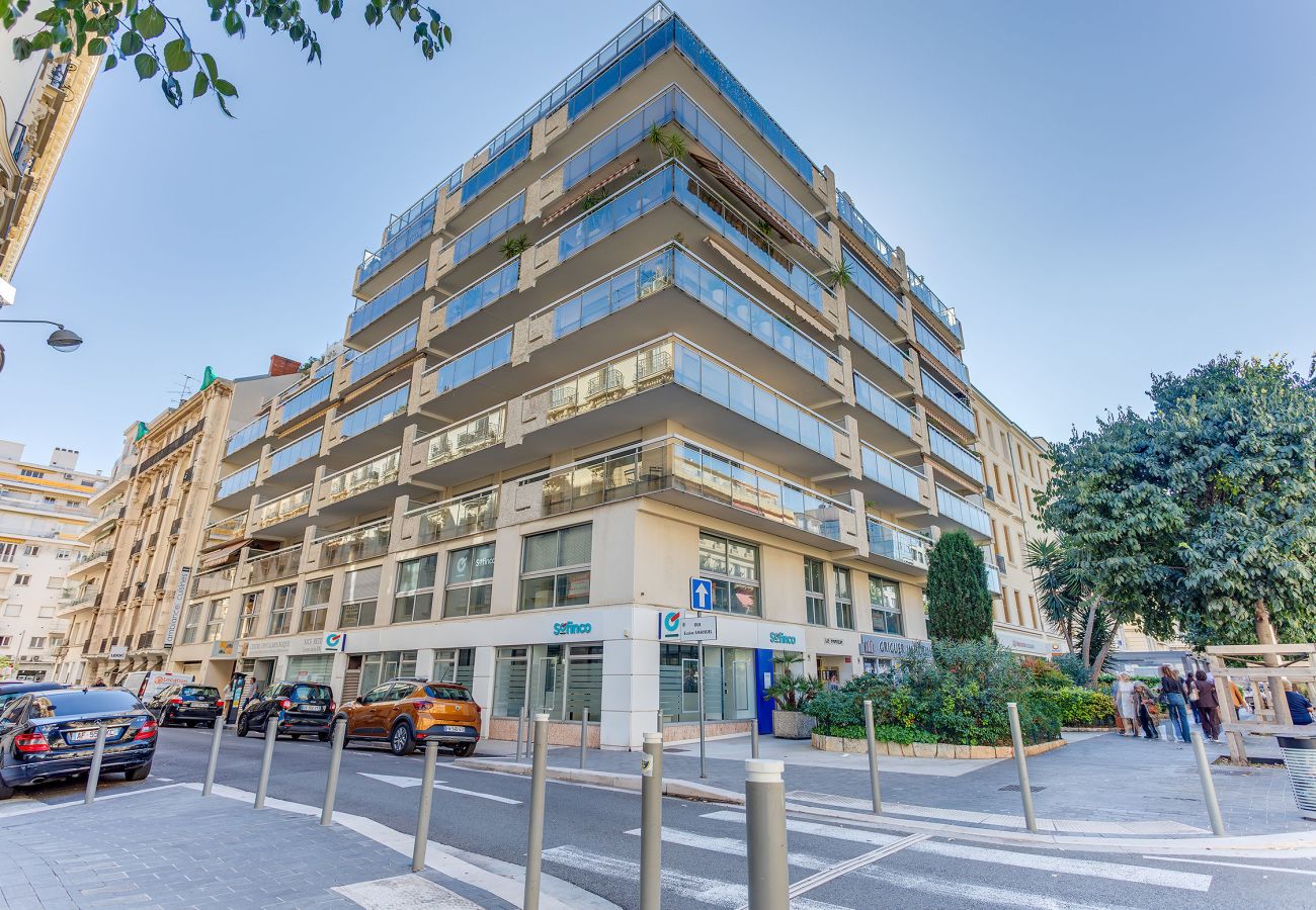 Апартаменты на Ницца / Nice - FRANCIA 3 AP4483 by RIVIERA HOLIDAY HOMES