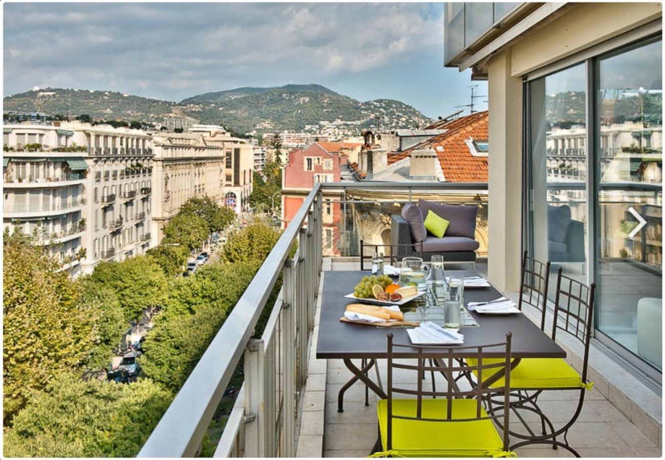 Апартаменты на Ницца / Nice - FRANCIA AZUR  AP4483 by RIVIERA HOLIDAY HOMES