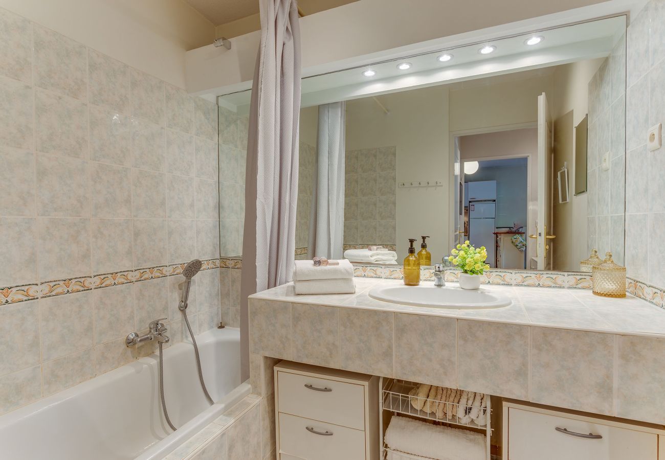 Апартаменты на Ницца / Nice - IMPERIA AP4490 by RIVIERA HOLIDAY HOMES