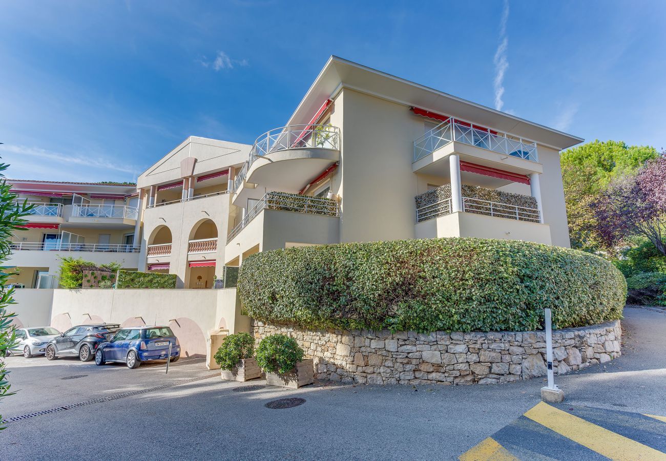 Апартаменты на Ницца / Nice - IMPERIA AP4490 by RIVIERA HOLIDAY HOMES