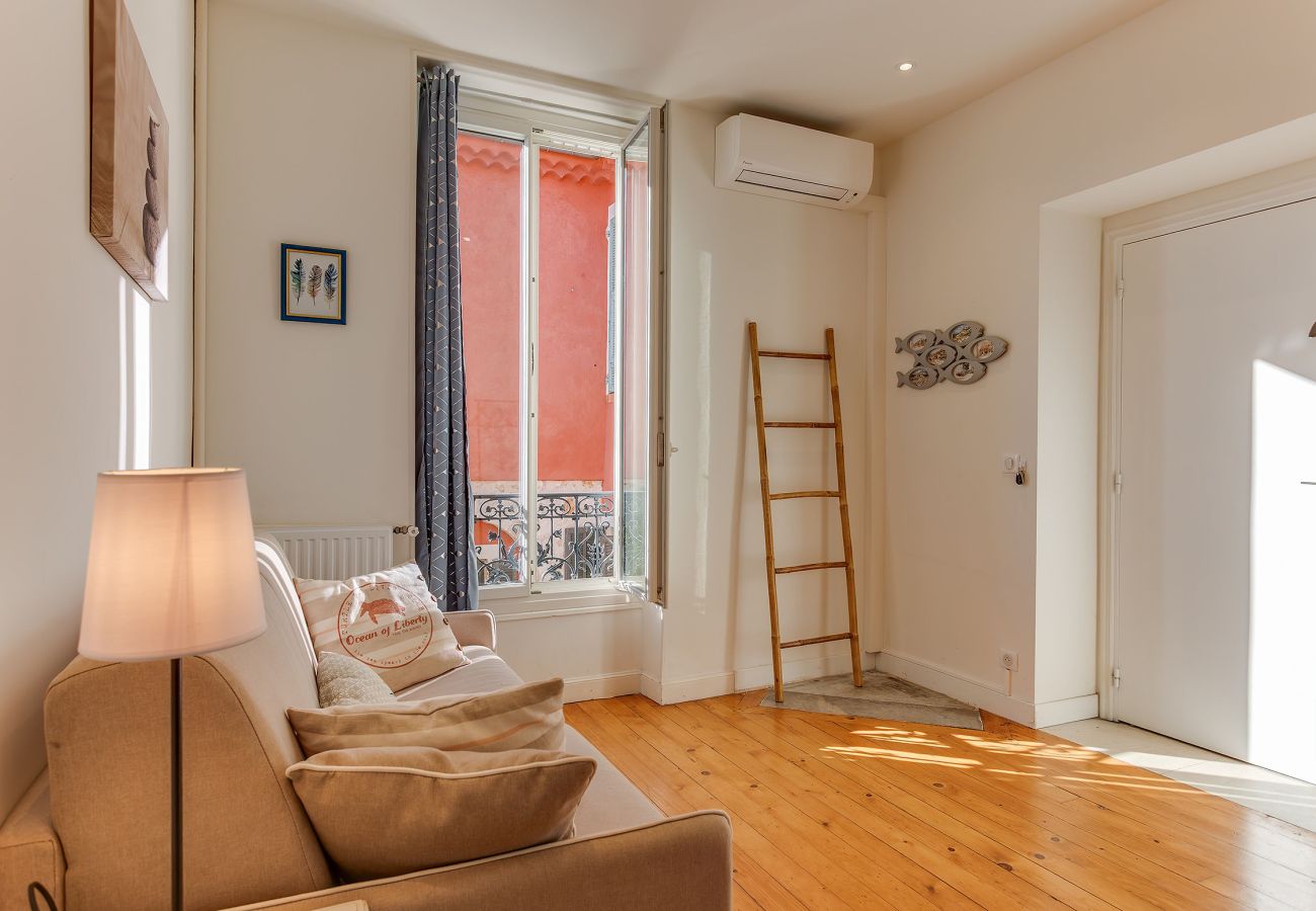 Вилла на Вильфранш-сюр-Мер - VILLA BELLA VISTA BAY VI4488 By Riviera Holiday Homes