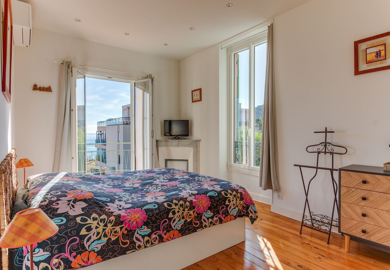 Вилла на Вильфранш-сюр-Мер - VILLA BELLA VISTA BAY VI4488 By Riviera Holiday Homes