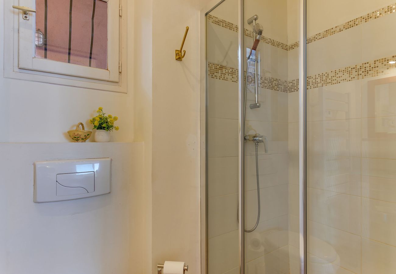 Вилла на Вильфранш-сюр-Мер - VILLA BELLA VISTA BAY VI4488 By Riviera Holiday Homes