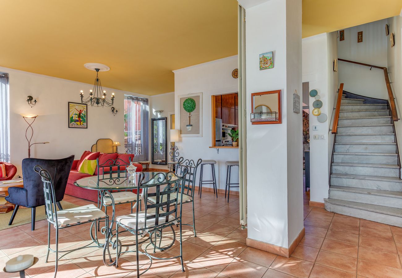 Вилла на Вильфранш-сюр-Мер - VILLA BELLA VISTA BAY VI4488 By Riviera Holiday Homes