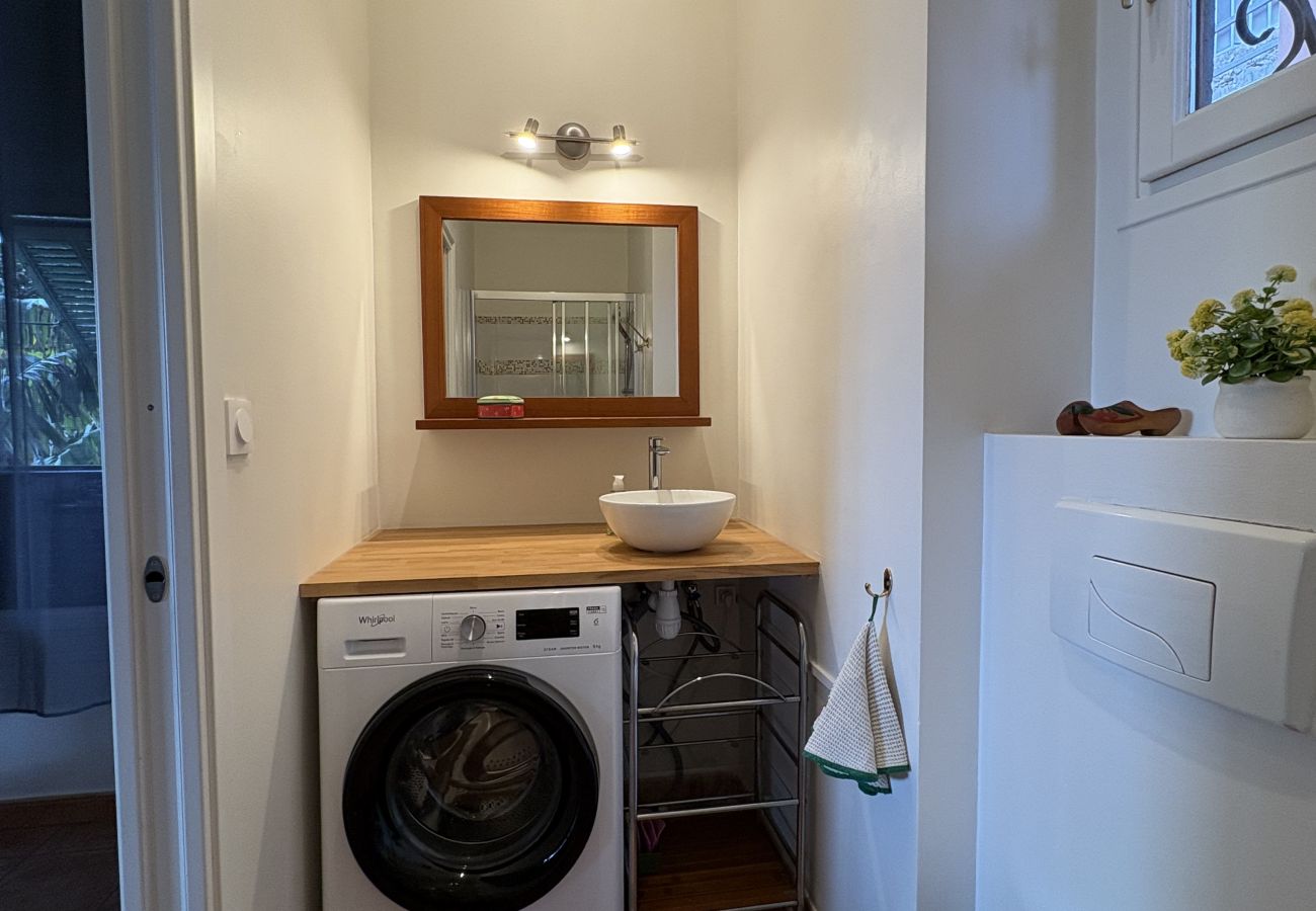 Вилла на Вильфранш-сюр-Мер - VILLA BELLA VISTA BAY VI4488 By Riviera Holiday Homes