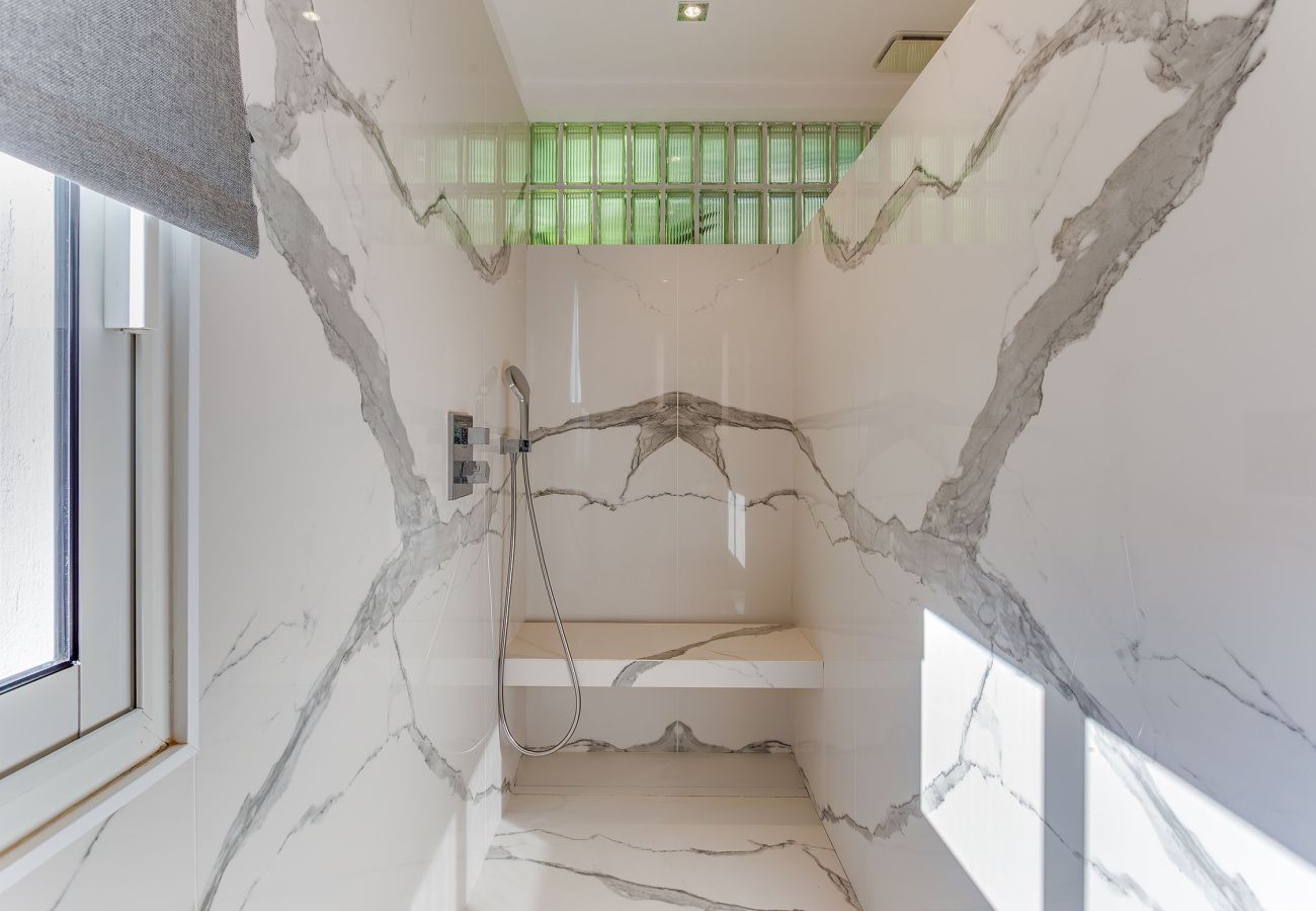 Вилла на La Colle-sur-Loup - VILLA LOUPA VI4489 by Riviera Holiday Homes