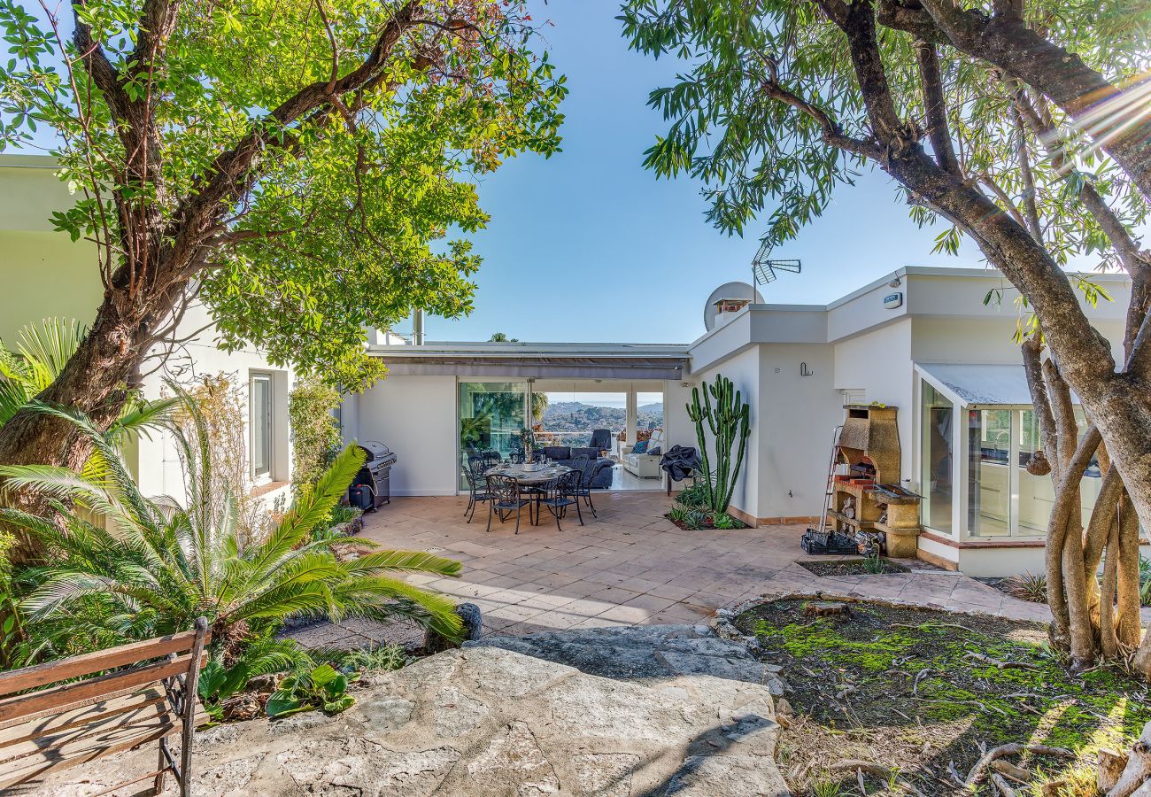 Вилла на La Colle-sur-Loup - VILLA LOUPA VI4489 by Riviera Holiday Homes